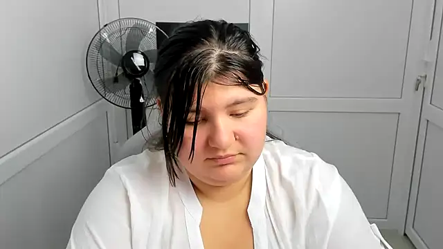 PhoenixFly Live XXX-chat