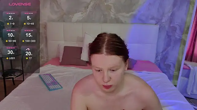 Lucyhornydoll_ লাইভ XXX চ্যাট