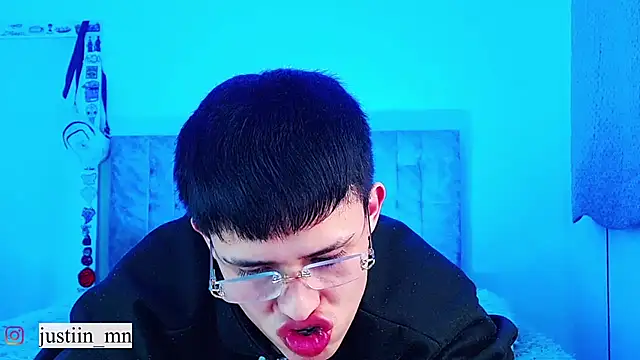 XXX chat uživo modela _justinmoon2