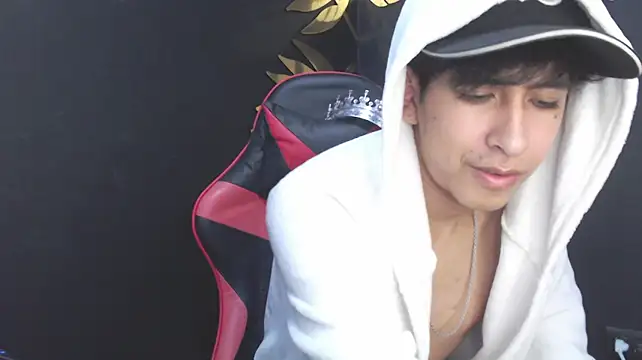 JulianGalan live XXX chat