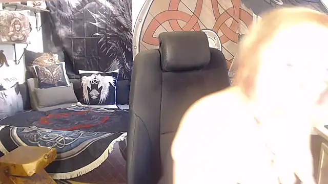 TittenMichelle XXX чат на живо