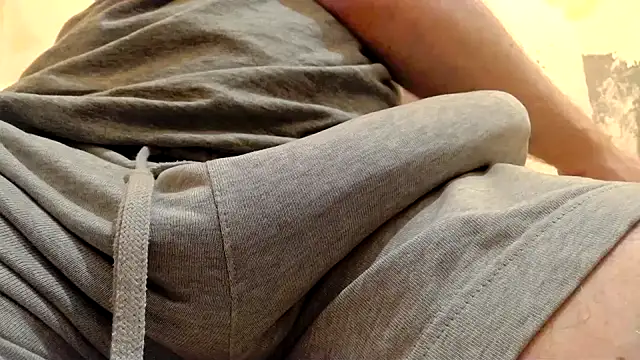 gae89tano Adlı Modelin Canlı XXX Sohbeti