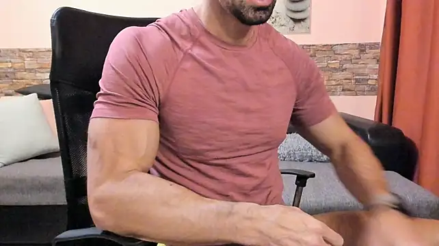 HotHunkTrainer Live XXX-chat