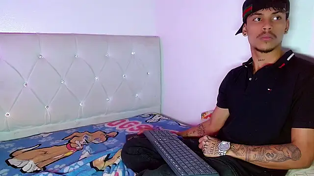 Angel_foxc13 现场XXX聊天