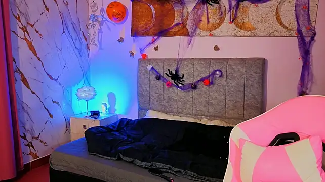 Živý XXX chat clara_evanss