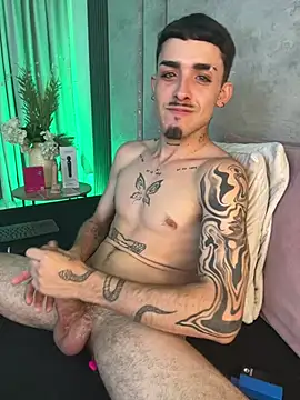 Chatroom XXX en direct de NikoStone_