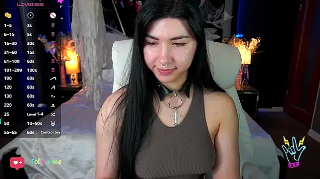 Živý XXX chat EmilyCandyy