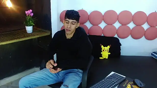 Drake_Jack লাইভ XXX চ্যাট