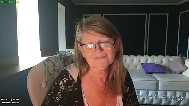 Chatroom XXX en direct de Pippa_Pebble