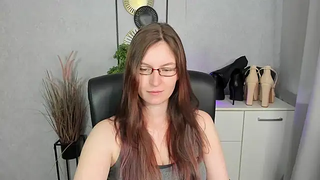 Chat +18 de emmaxDelight ao vivo