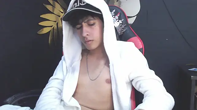 JulianGalan live XXX chat
