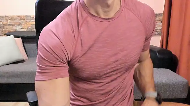 XXX chat uživo modela HotHunkTrainer