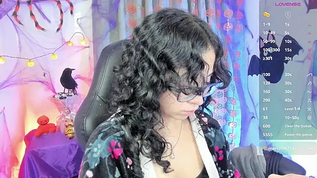 Chat +18 de indra_cam ao vivo