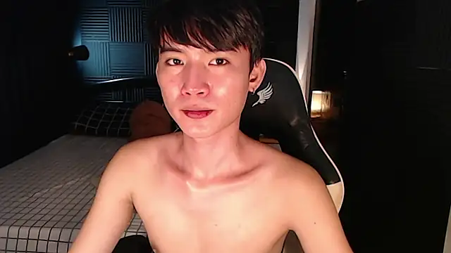 XXX chat uživo modela asian_dai