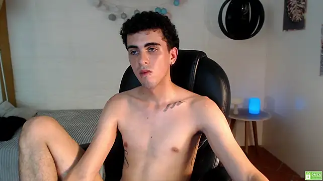 Webkamerová show noah_bluex