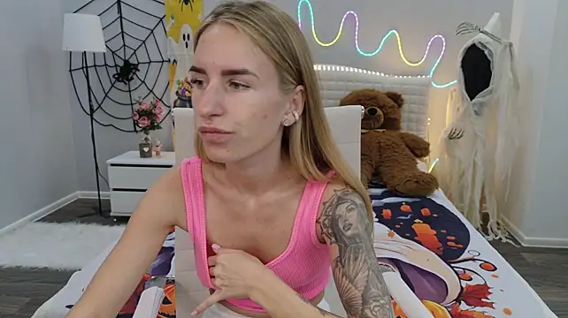 Živý XXX chat DeboraHorny