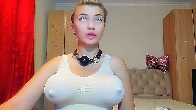 DangerSimona's Live Chat Room