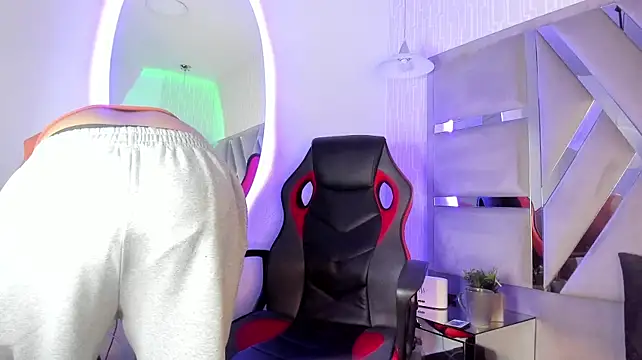 Hassbyd live XXX chat