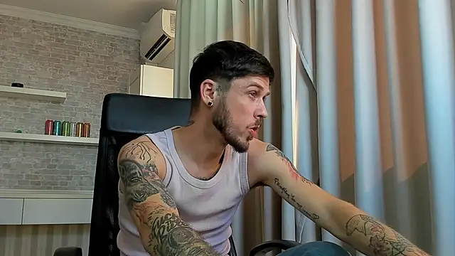 JonahShaw Live XXX-Chat