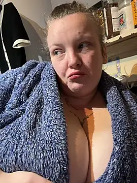 Czat XXX na żywo – busty-bella1