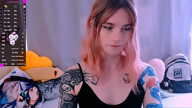 XXX chat uživo modela Alice_Hells