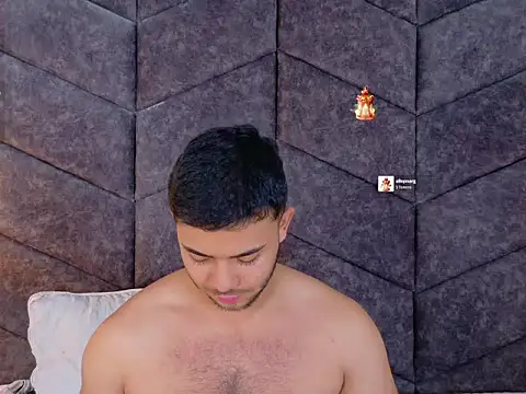 Chat XXX ao vivo de TylerWest_