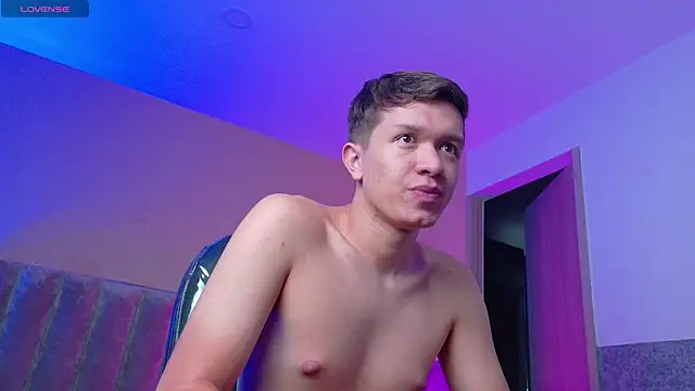 Ken_Col_ live XXX chat