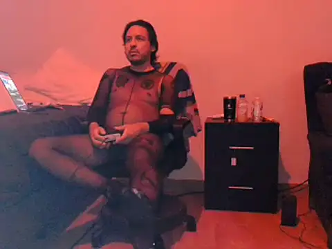 Iscariot19 – Live XXX-chat