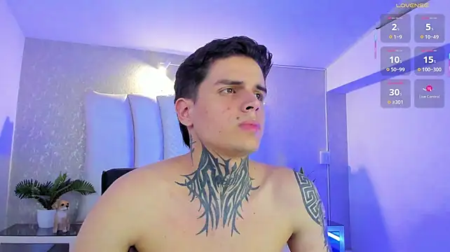 declan_official Live XXX Chat