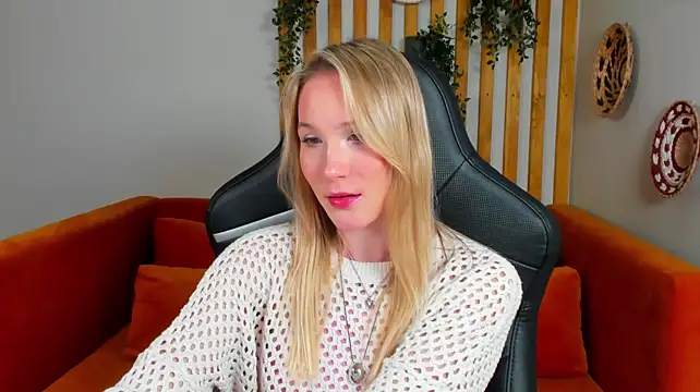 Chat XXX Live ElaraVoltage