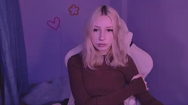 Chat XXX Live SashaQuin