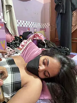 Sandhya_77's Webcam Show