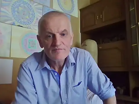 Онлайн чат XXX 1973teacher