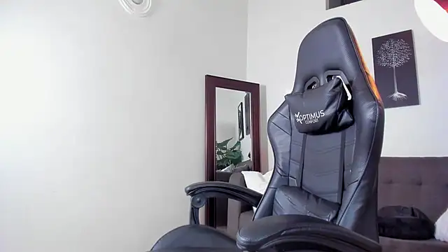 Justin_kingX7's Live XXX Chat