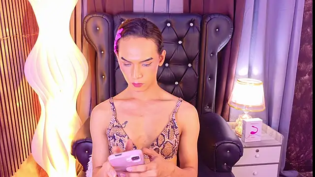 OctaviaHilton Live XXX Chat