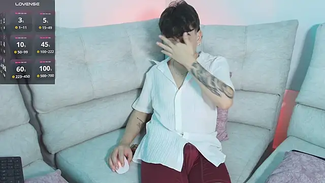 Онлайн чат XXX jey_salvatore