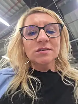 KaylinJan Live XXX Chat
