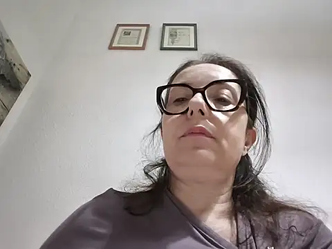 Miasexmilfn Live XXX chat