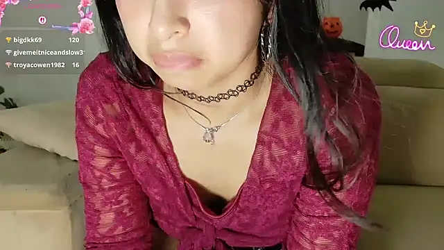 Chat XXX en directo de Sweet_baby_hellen