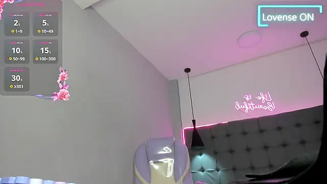 scarletcherry18 XXX чат на живо