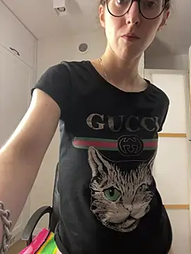 MartiniiSelenna Chat XXX live