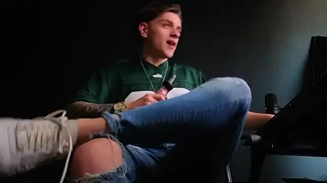Czat XXX na żywo – FelixStarkk
