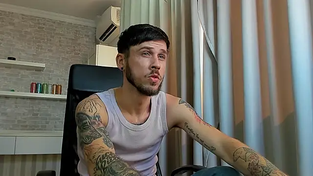 JonahShaw Obrolan Langsung XXX