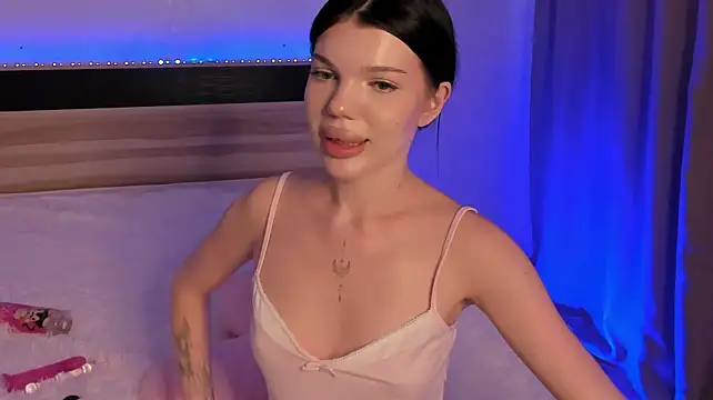 _MiaLunne's Live XXX Chat