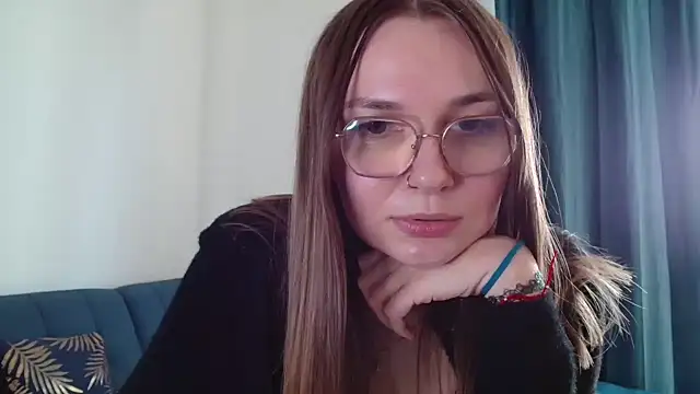 LooveELLYx Chat XXX in diretta