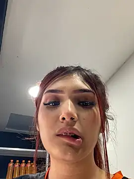 danielahall 即時 XXX 聊天
