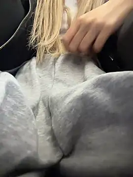 Coconut_milk's Live XXX Chat