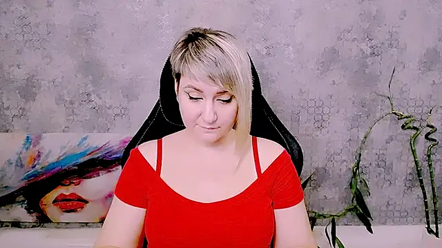 Онлайн чат XXX Djullia