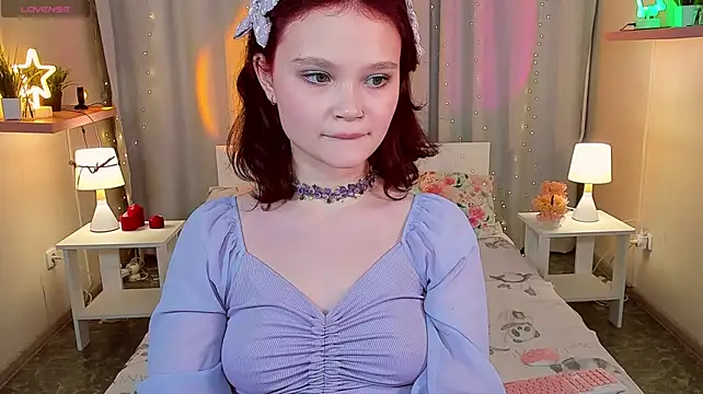 EmilyChaves' Live XXX Chat