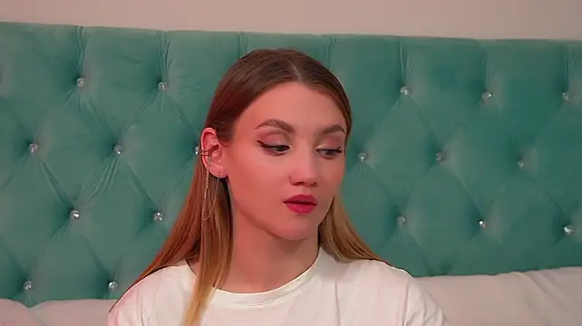 StacyEvances XXX чат на живо